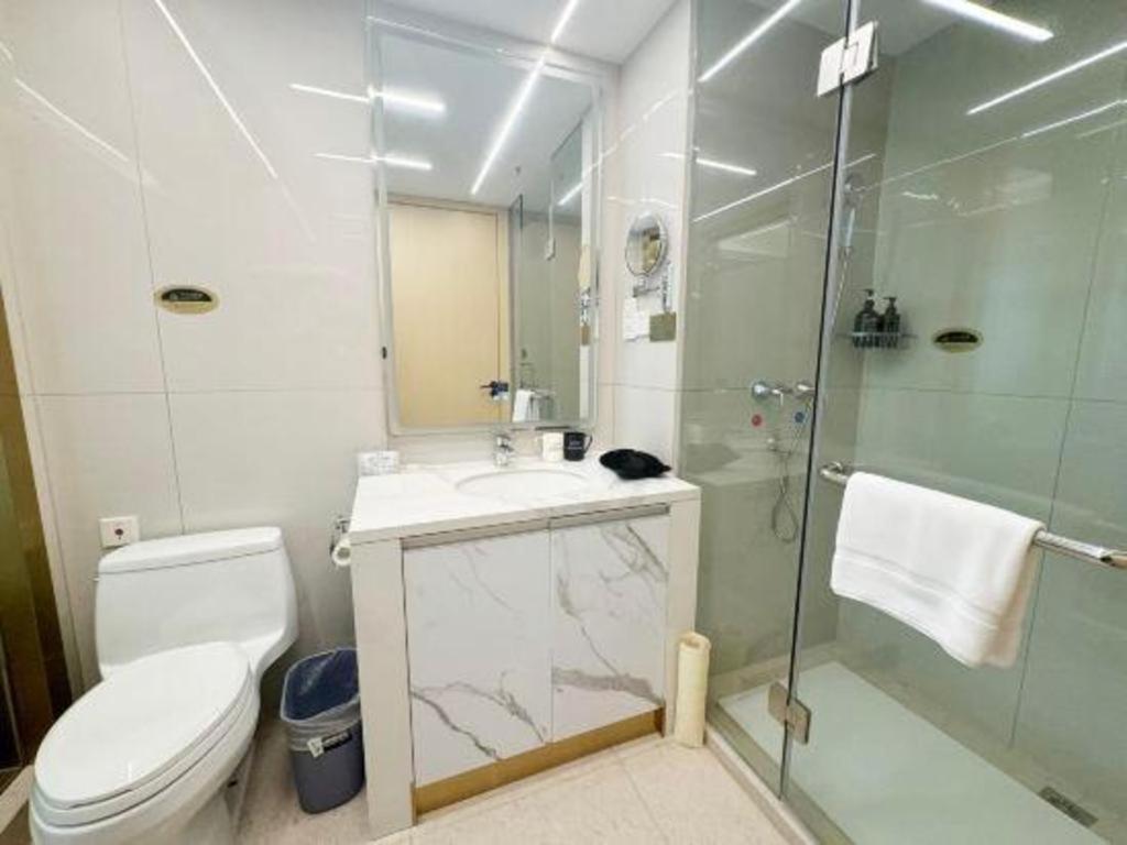 Howard Johnson By Wyndham Sunshine Plaza Нинбо Экстерьер фото