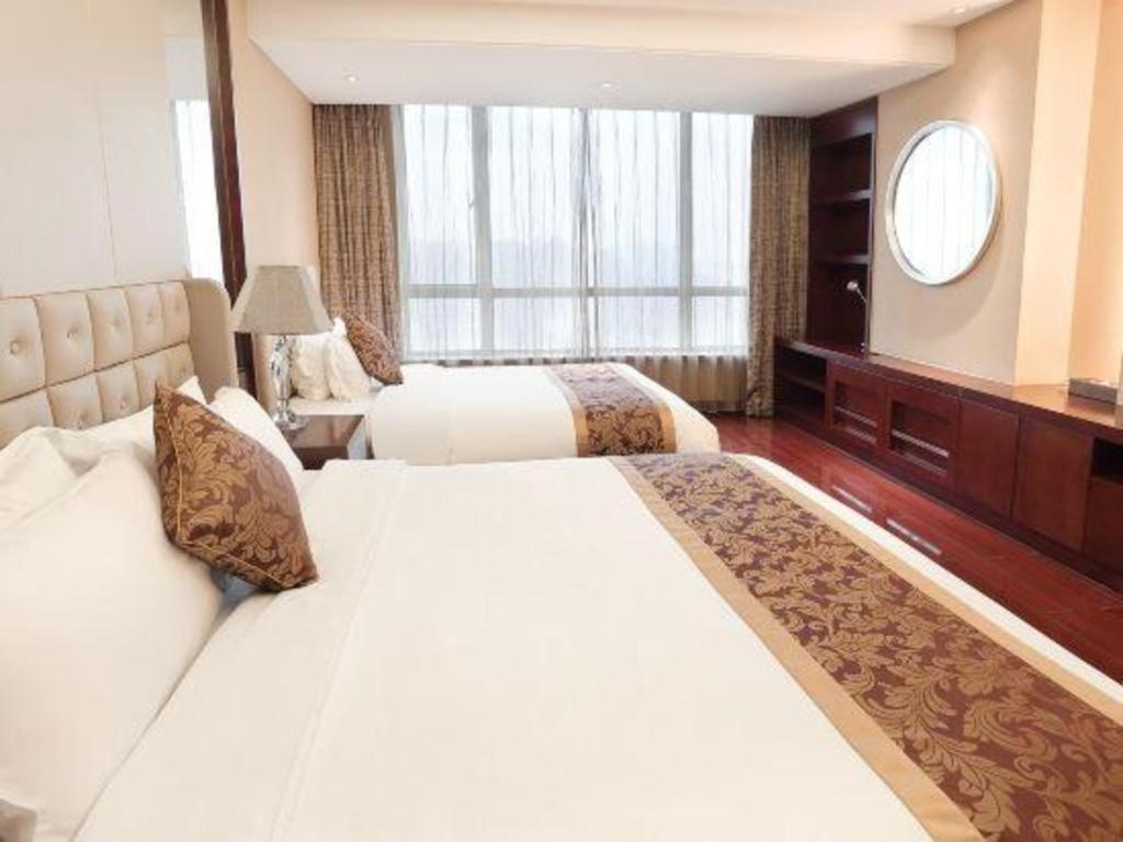 Howard Johnson By Wyndham Sunshine Plaza Нинбо Экстерьер фото